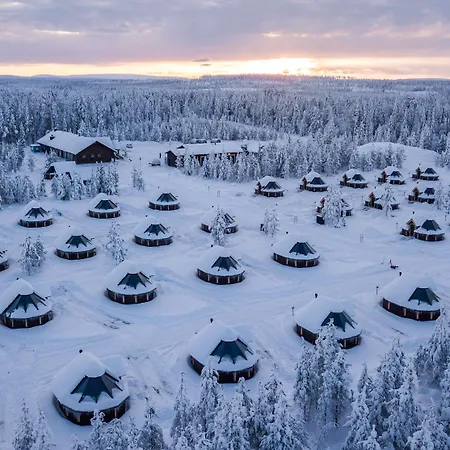 Northern Lights Village Resort