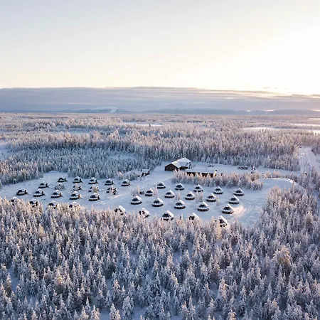 Northern Lights Village 4*