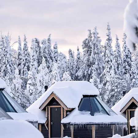 Northern Lights Village 4* レヴィ
