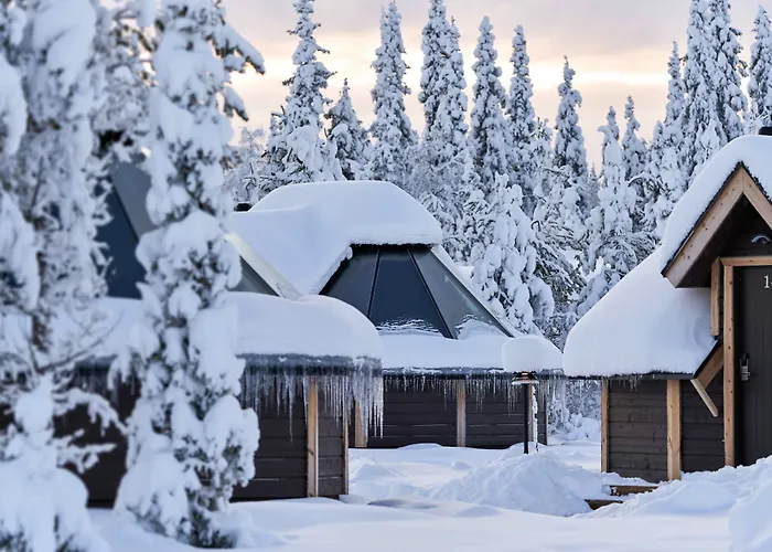 Northern Lights Village Üdülőközpont 4*