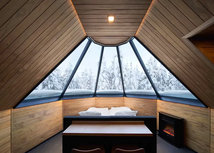 Northern Lights Village 4*